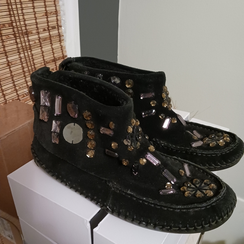 TORY BURCH ZUZU moccasin bootie  SIZE 8